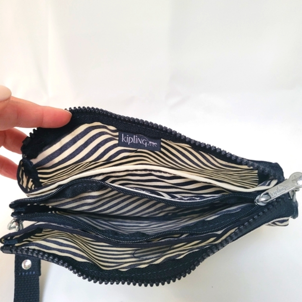 Kipling XLarge Creativity Pouch - Picture 3 of 3